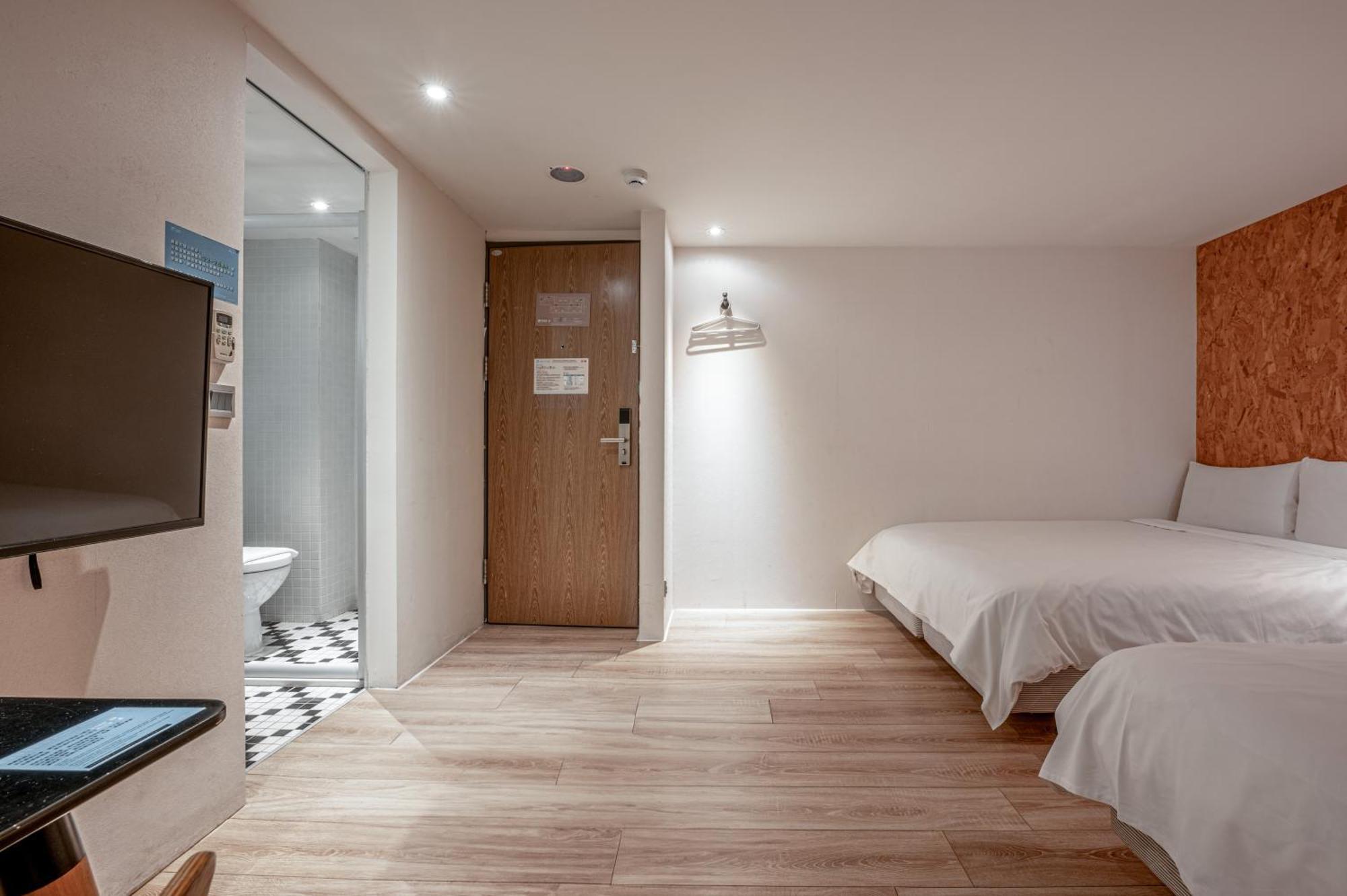 Light Hostel - Tajnan Kültér fotó