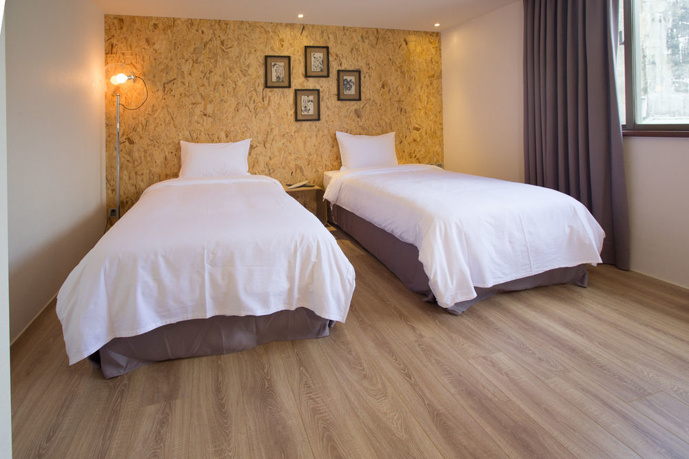 Light Hostel - Tajnan Kültér fotó